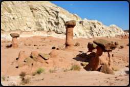 Toadstool Hoodoos