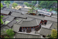 Blick auf die Dcher von Dujiangyan