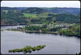 Blick ber die Saale zum CP Neumannshof