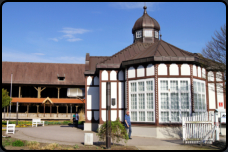 Die Trinkhalle im Gradiergarten