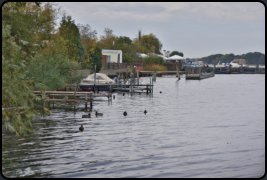 Die Havel an der Ostseite der Insel Werder