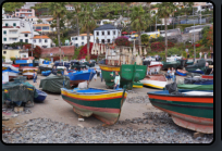 Fischerboote am Hafen von Cmara de Lobos