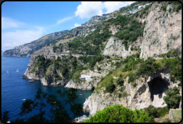 Kste zwischen Conza dei Marini und Praiano