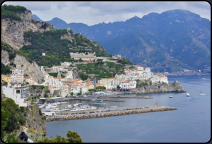 Hafen von Amalfi