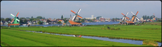 Blick vom Aussichtsturm auf die Windmhlen an der Zaan