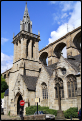 Auenansicht der Kirche Saint-Mlaine