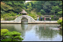 Blick auf die Brcke Kokō-kyō