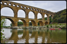 Blick auf das Viaduct "Pont-du-Gard"