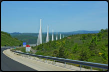 Fahrt ber das Viaduct von Millau