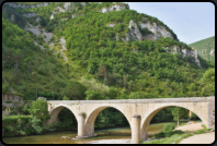 Brcke der D43 ber den Fluss Tarn