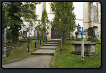 Alte Grber rund um die Kreutzkirche