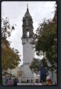 Blick durch die Reichenstrae auf den Reichenturm