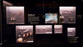 Ausstellungsstcke im Wikinger-Museum Haithabu