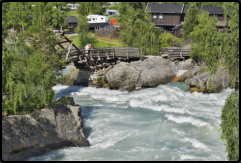 Blick von der Straenbrcke auf den Prestfossen