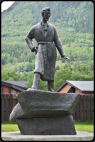 Denkmal fr den norwegischen Dichter Olaf Aukrust (1883 - 1929)