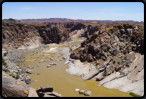 Blick vom Aussichtspunkt auf den Oranje River